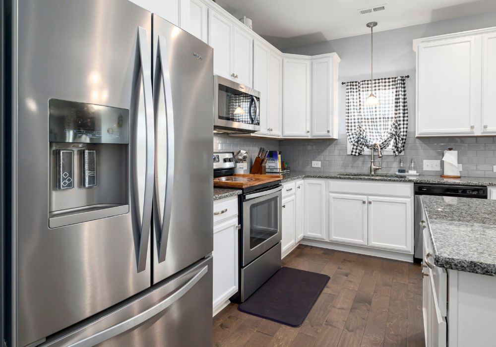 Looking for Quick Sub Zero Ice Maker Repair repair in Phoenix, AZ? 🛠️ Call (623) 253-8195 for expert service. Certified Sub Zero Technicians⭐⭐⭐⭐⭐